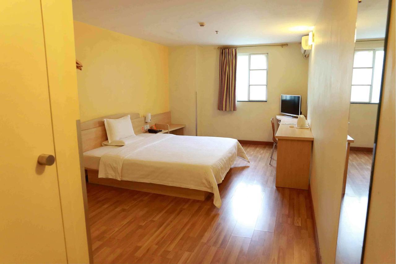 7Days Inn Yunfu Luoding Central Δωμάτιο φωτογραφία