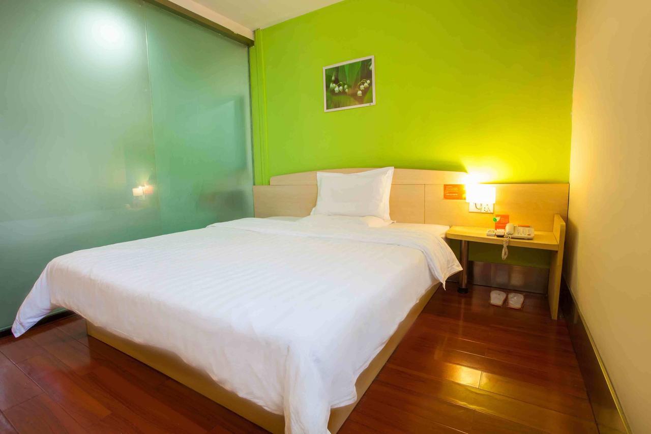 7Days Inn Yunfu Luoding Central Δωμάτιο φωτογραφία